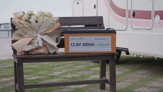 12,8 V 100ah 200ah Lifepo4 Akumulator łodzi Camper Magazynowanie energii słonecznej 12-woltowy akumulator morski Rv